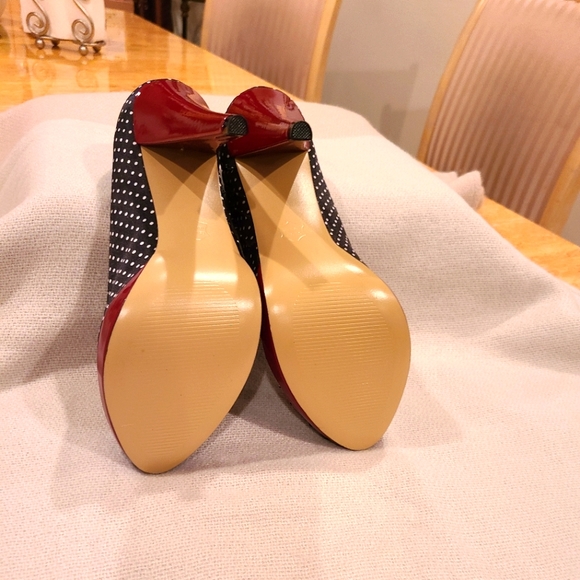 Steve Madden Polka Dot Peep Toe Heels - Picture 4 of 7